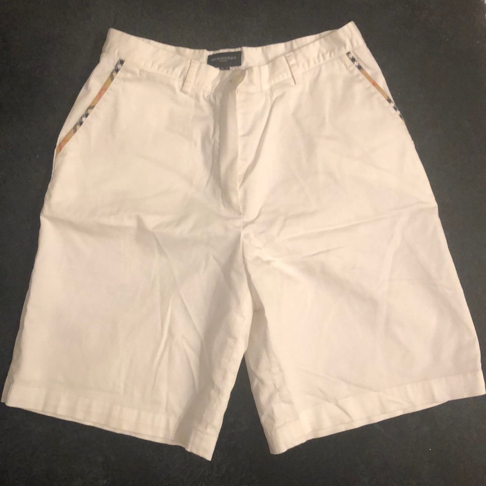 Women’s Burberry White Golf Shorts Size 4